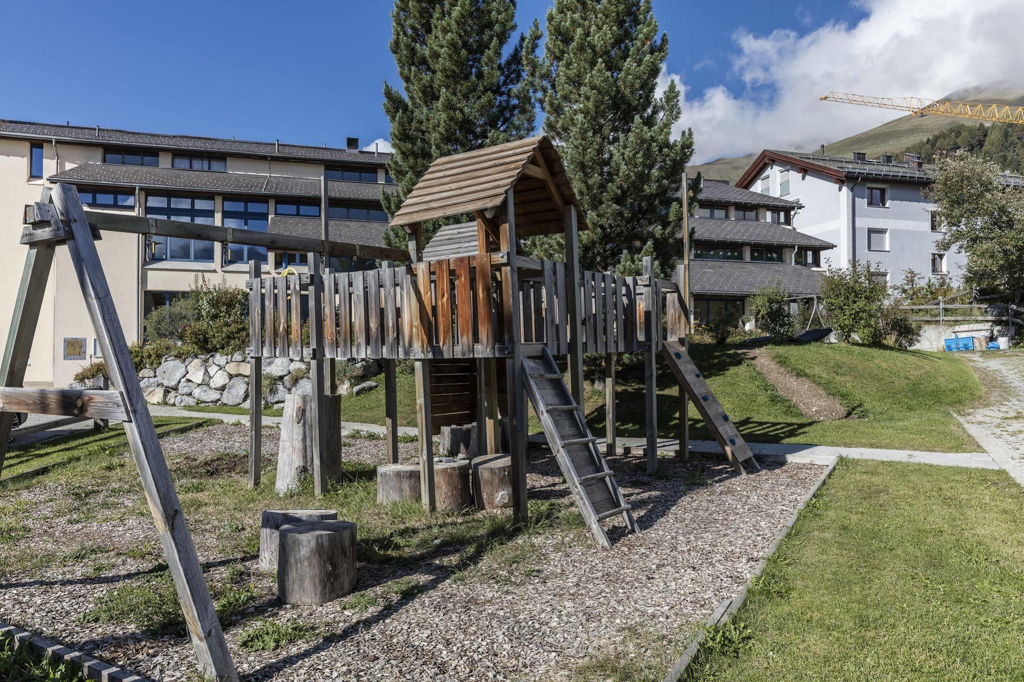 Hotel Gästehaus Convict Zuoz Exterior foto